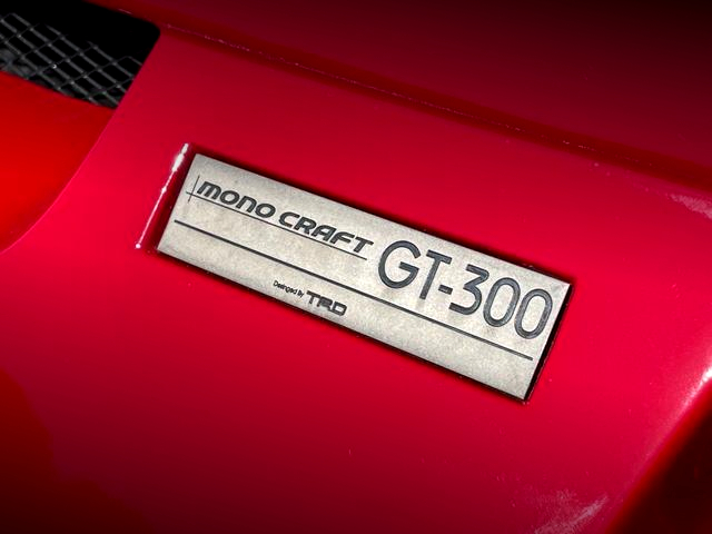 MONO CRAFT GT-300 emblem.