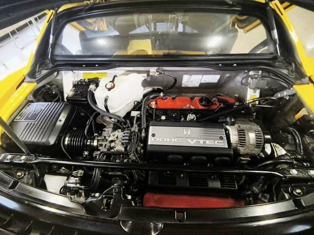 C30A engine of NA1 Honda NSX with VeilSide Body Kit.