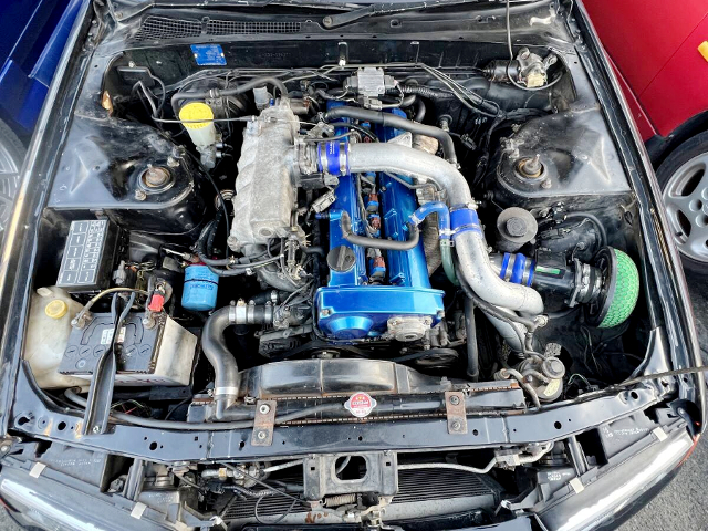 RB25DET 2500cc turbo engine.