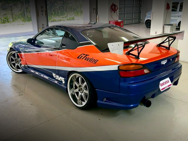 Rear exterior of S15 MONALISA.