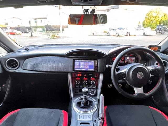 Interior of ZN6 86MFG CONCEPT 2020.