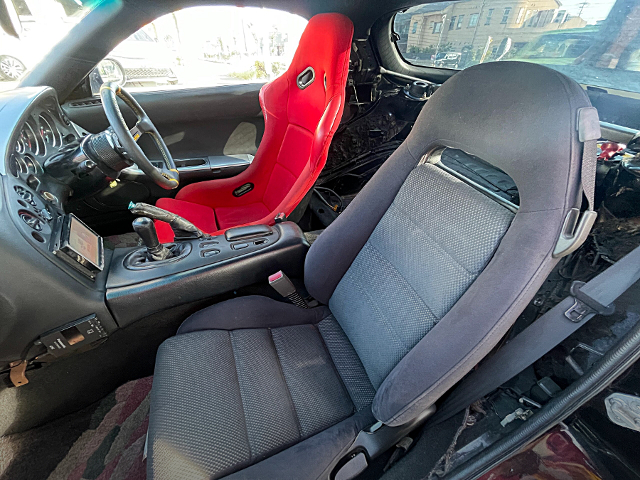 Seats of BN-SPORTS WIDEBODY FD3S RX-7.