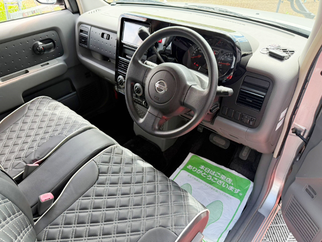 Interior of HAKOSUKA faced BZ11 NISSAN CUBE.
