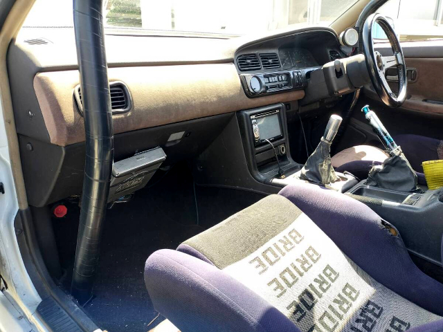 Dashboard of C33 NISSAN LAUREL.