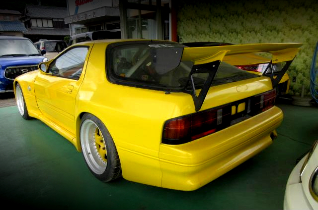 Rear exterior of ERC DEMO CAR FC3S RX-7 GT-X.