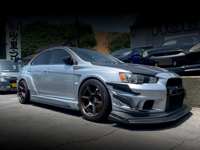Front exterior of WIDEBODY LANCER EVOLUTION X GSR.