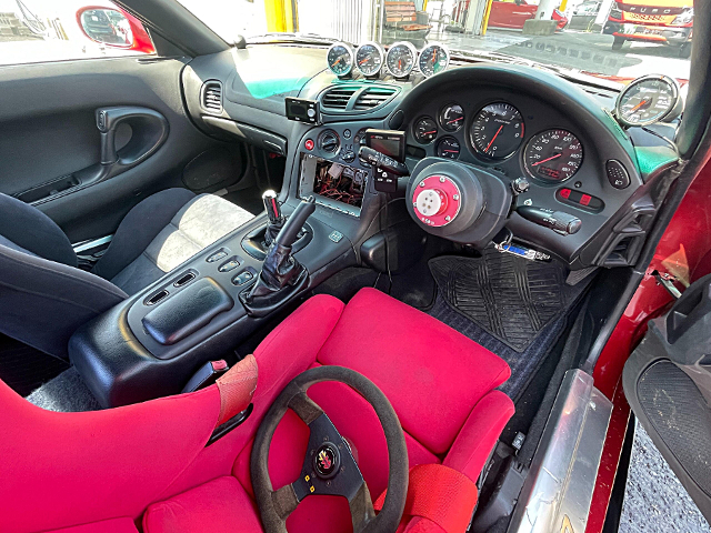 Interior of FD3S RX-7 TYPE-RB S-PACKAGE.