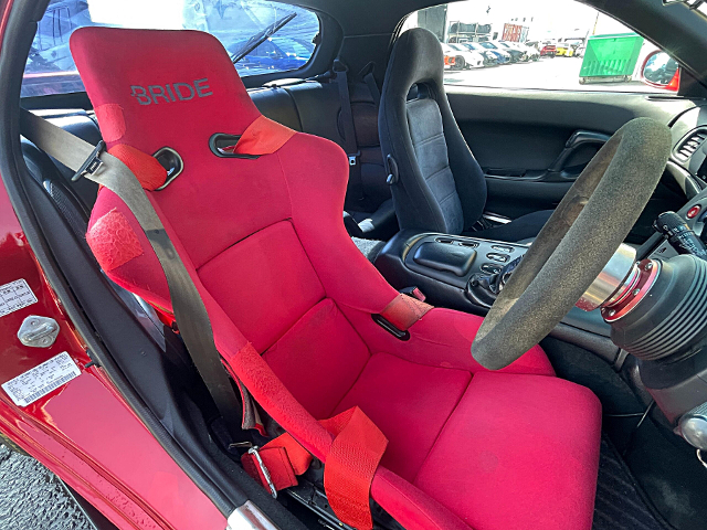 Seats of FD3S RX-7 TYPE-RB S-PACKAGE.