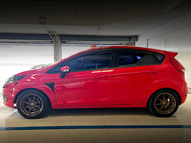 Side exterior of 4th Gen Ford Fiesta.