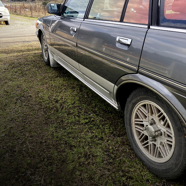 Rims of GX70G MARK II WAGON.