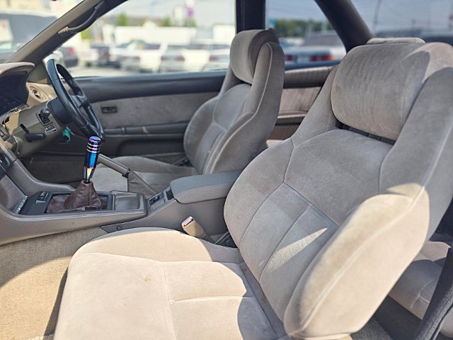 Seats of GZ20 TOYOTA SOARER.
