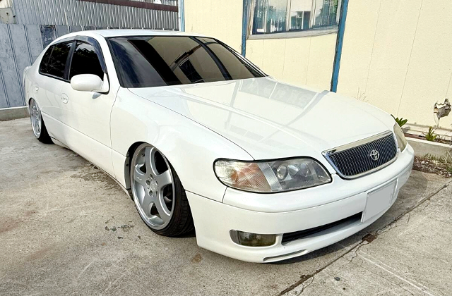 Front exterior of JZS147 ARISTO 3.0L LIMITED.