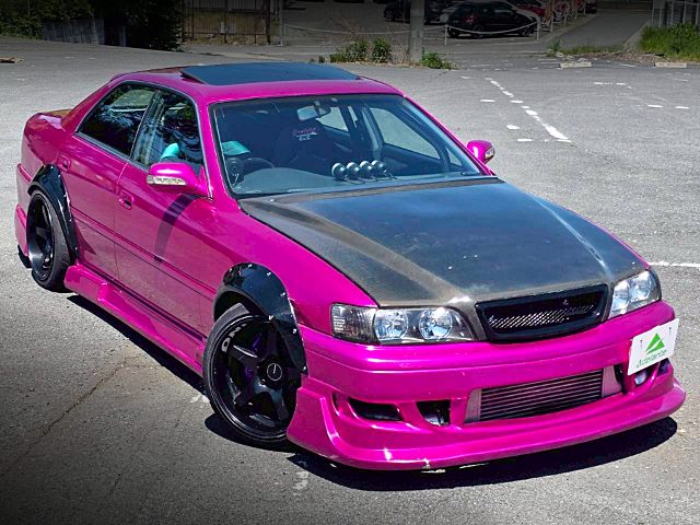 Front exterior of JZX100 CHASER TOURER-V.