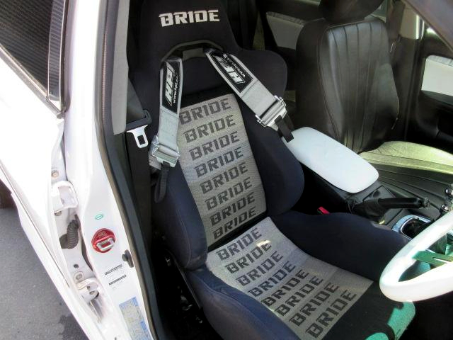 Seats of Modified JZX110 MARK II GRANDE iR-V.