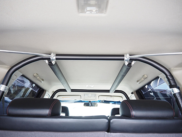 Roll bar installed M35 STAGEA AXIS 350S.
