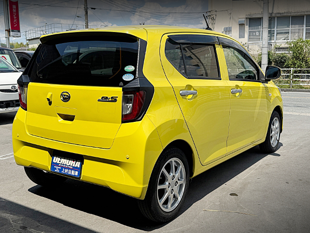 Rear exterior of 2nd Gen DAIHATSU Mira e:S.