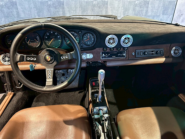 Interior of RWB WIDEBODY PORSCHE 964.