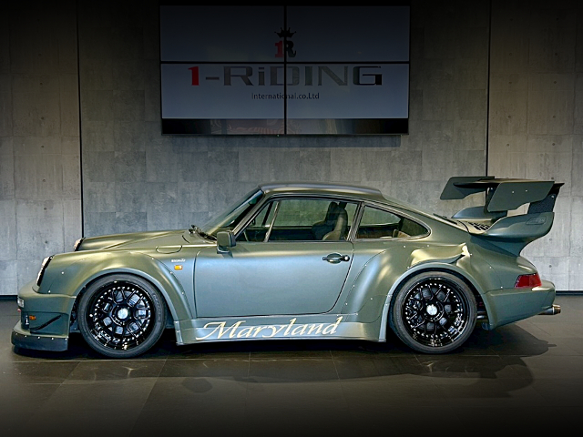 Side exterior of RWB WIDEBODY PORSCHE 964.