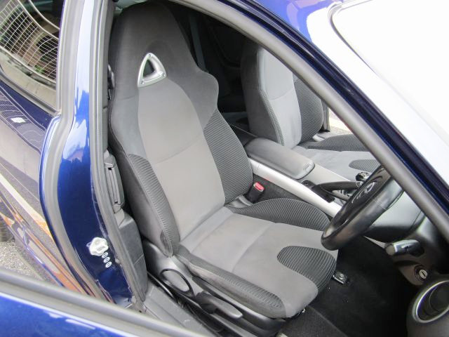 Seats of SE3P MAZDA RX-8.