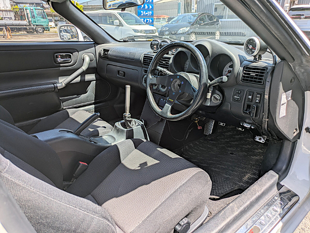Interior of ZZW30 MR-S S-EDITION.