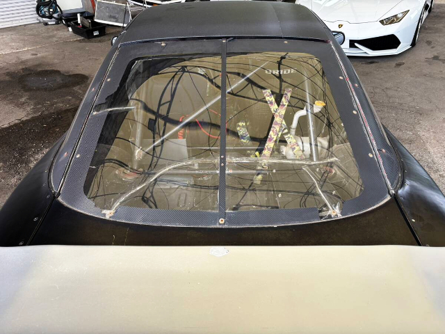 Rear Window of Drift Spec RPS13 NISSAN 180SX.