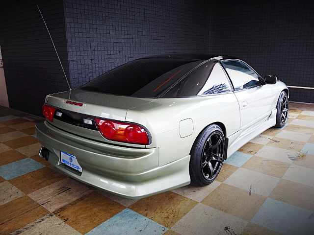 Rear exterior of KRPS13 180SX TYPE-X SUPER HICAS.