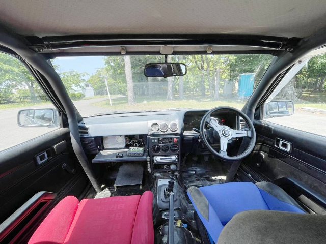 Roll Bar installed AA63 TOYOTA CARINA 4-DOOR.