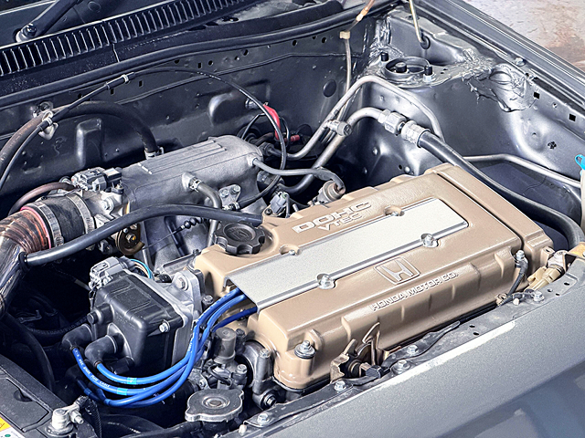 B16A VTEC engine.