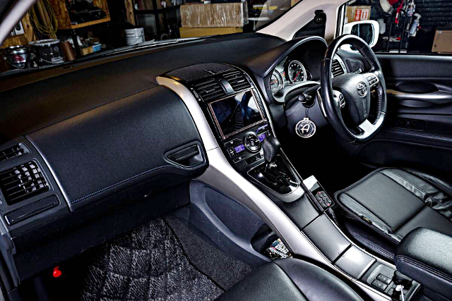 Interior of BORTIGA DEMO CAR TOYOTA BLADE MASTER-G.