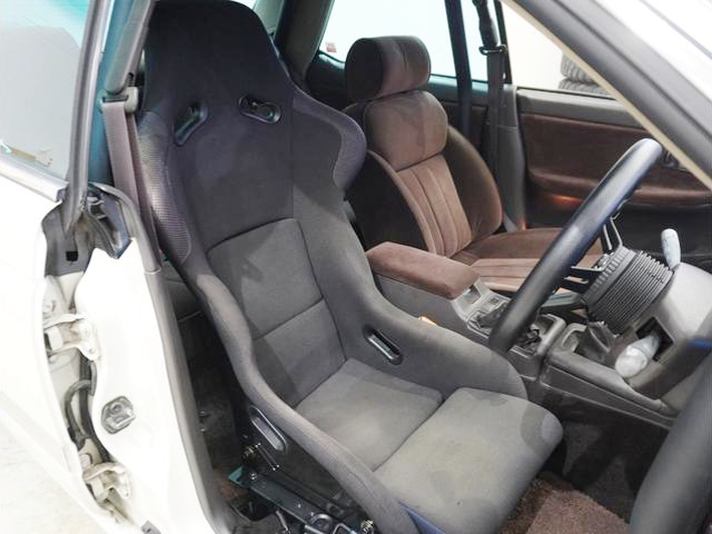 Seats of C33 NISSAN LAUREL.