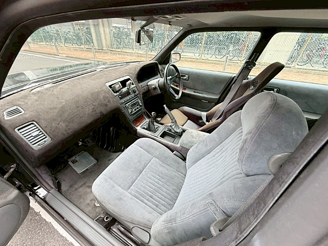 Interior of GC34 NISSAN LAUREL.