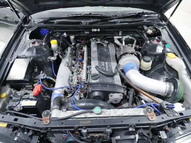 RB25+AFTERMARKET TURBO.