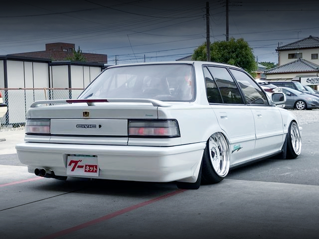 Rear exterior of South Siiiiide Auto DEMO CAR EF2 GRAND CIVIC 35XT FORMULA.