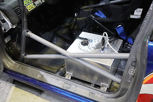 Side bar of EK4 CIVIC SiR.