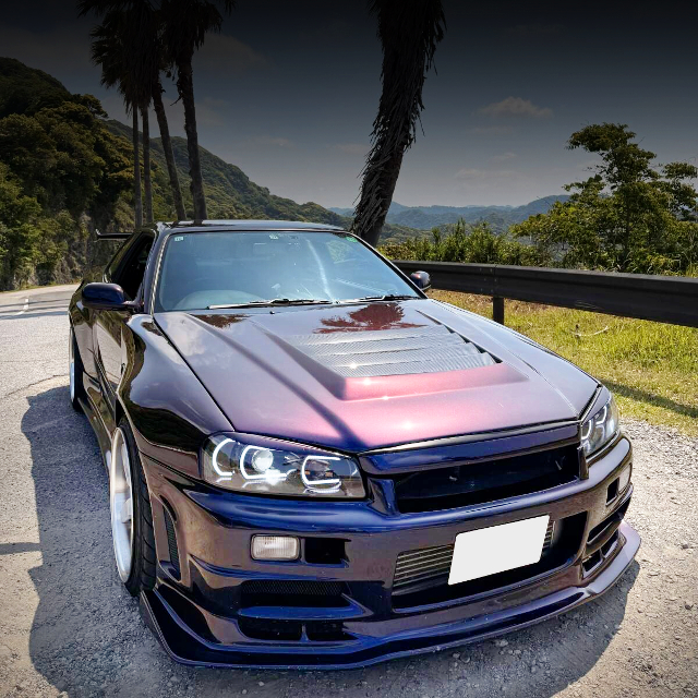 Front exterior of URAS SUPER WIDEBODY ER34 SKYLINE 2-DOOR 25GT TURBO.