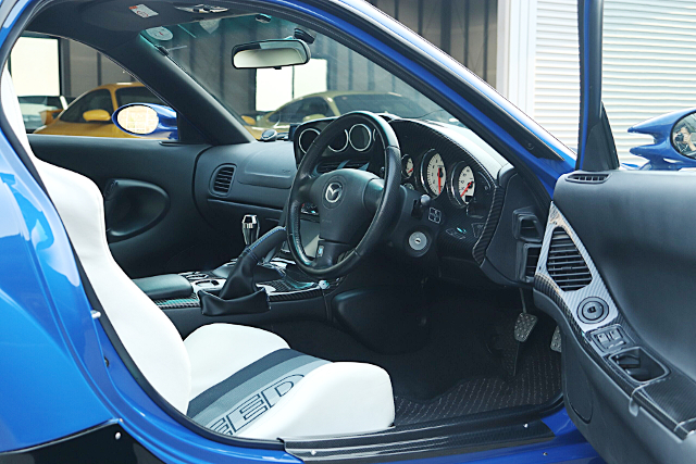 Interior of RE-AMEMIYA D1 WIDEBODY FD3S MAZDA RX-7 TYPE-R.