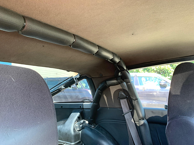 Roll bar of IMSA WIDEBODY SA22C SAVANNA RX-7.