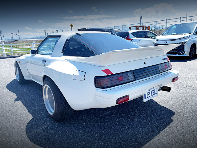 Rear exterior of IMSA WIDEBODY SA22C SAVANNA RX-7.