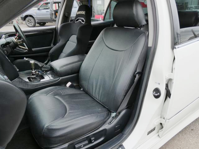 Seats of JZS160 ARISTO S300 VERTEX EDITION.
