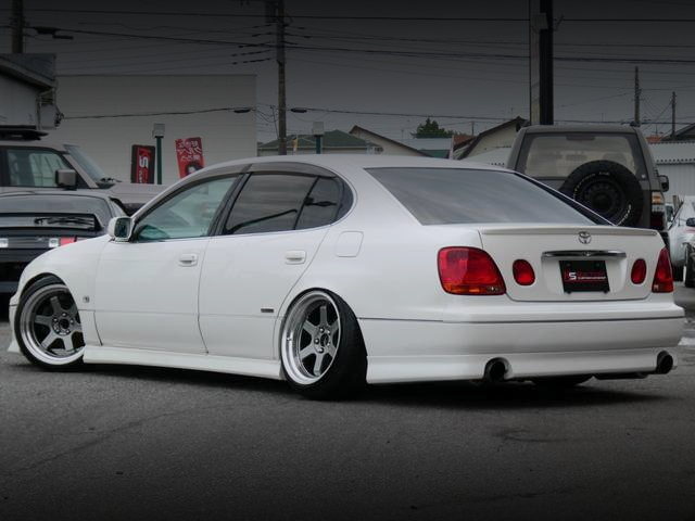 Rear exterior of JZS160 ARISTO S300 VERTEX EDITION.