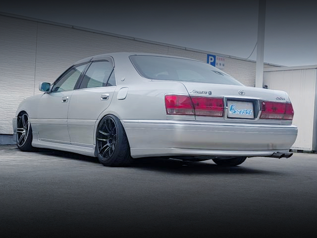 Rear exterior of JZS171 CROWN ATHLETE-V.