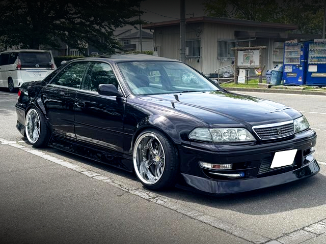 Front exterior of WIDEBODY JZX100 MARK II TOURER-V.
