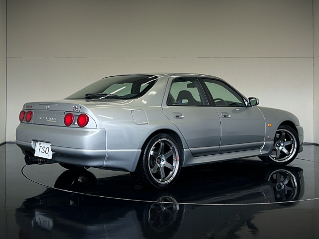 Rear exterior of R33 Skyline 4-door GT-R Autech Version 40th Anniversary.