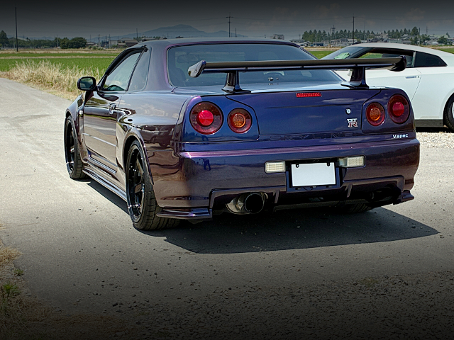 Rear exterior of R34 SKYLINE GT-R V-SPEC MIDNIGHT PURPLE III.