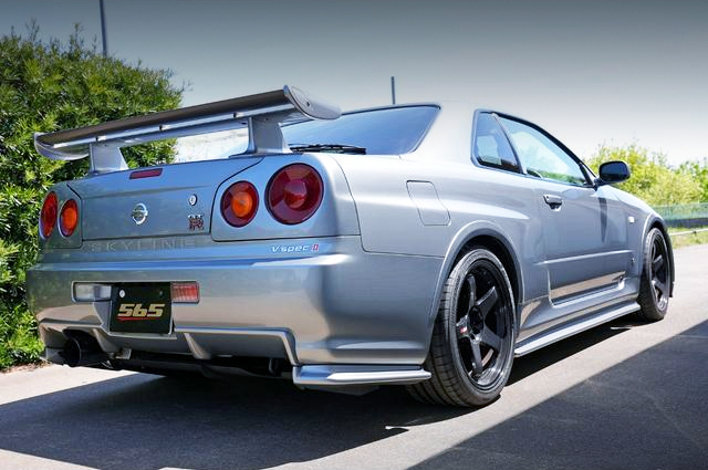 Rear exterior of R34 SKYLINE GT-R V-SPEC II.