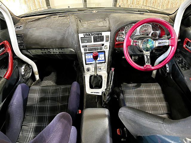 Interior of WIDEBODY R34 SKYLINE 4-DOOR.