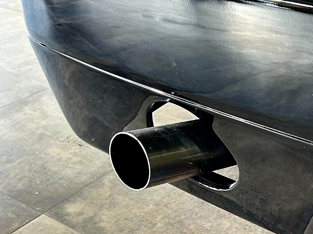 Exhaust Muffler of WIDEBODY R34 SKYLINE 4-DOOR.