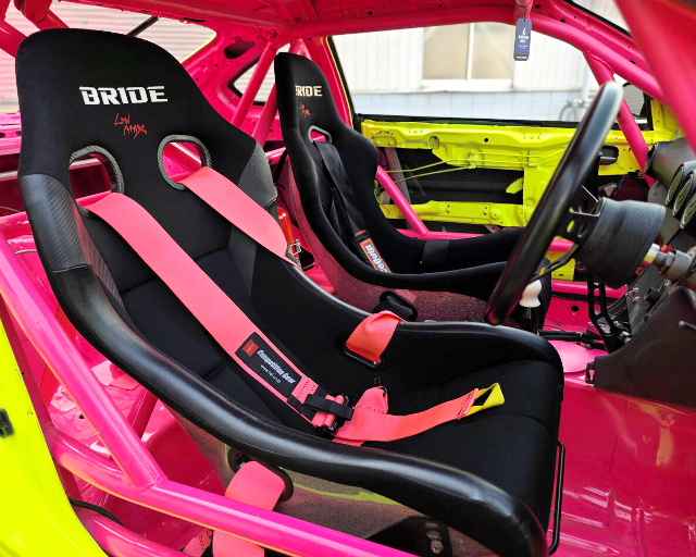 Roll cage and seats of S15 SILVIA.