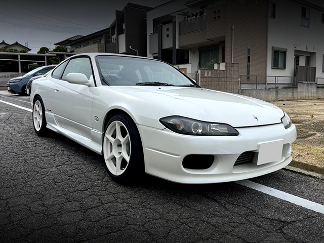 Front exterior of S15 SILVIA SPEC-R.