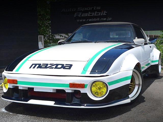Front exterior of WORKS WIDEBODY SA22C SAVANNA RX-7.